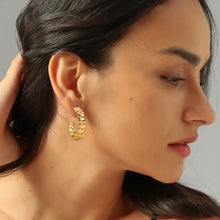 18K gold-plated heart hoop earrings with ridged chunky texture