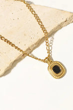 18k gold plated necklace with inlaid rhinestone pendant