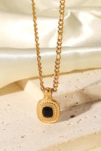 18k gold plated necklace with inlaid rhinestone pendant