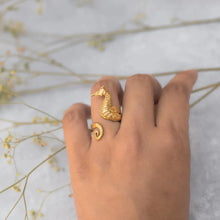 18K Gold Plated Seahorse Ring Stainless Steel Fashion Jewelry Gold One Size
