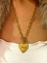 18K gold-plated stainless steel heart locket necklace with Amour pendant