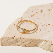 18k gold-plated stainless steel mother-of-pearl adjustable ring with gold and white opal leaf design