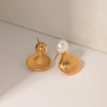 18K Gold-Plated Stainless Steel Shell Shape Earrings Earrings