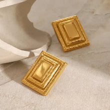 18K gold-plated stainless steel square earrings with textured rectangular design