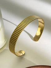 18K Gold-Plated Stainless Steel Textured Bracelet Bracelets