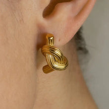18k gold-plated stainless steel twisted knot stud earring