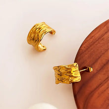 18K gold-plated textured chunky hoop earrings with hammered gold ear cuffs
