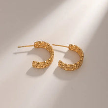 Pair of 18k gold-plated textured triple band hoop earrings