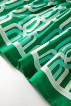 Abstract Patterned V Neck Puff Short Sleeve Mini Dress Casual Dresses