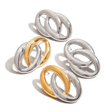 Four pairs of stainless steel twisted interlocking oval stud earrings
