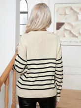 Striped Round Neck Cable-Knit Sweater Sweater Pullovers