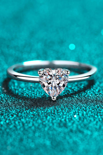 925 Sterling Silver Heart-Shaped Moissanite Solitaire Ring Silver