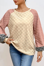 Checkered Contrast Round Neck Long Sleeve T-Shirt Yellow