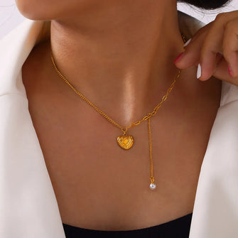 Titanium Steel Imitation Pearl Heart Pendant Necklace Gold One Size