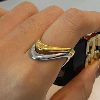 Two-Tone Wave Ring Gold One Size