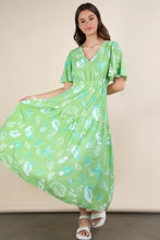 VERY J Printed V-Neck Resort Midi Dress Casual Dresses