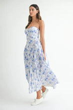 MABLE Sweetheart Neckline Floral Printed Midi Dress Casual Dresses