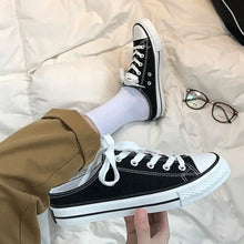 Round Toe Lace-Up Canvas Sneakers Woman Sneakers