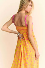 Davi & Dani Geo 2 Tone Printed Wavi Trim Tiered Maxi Dress Casual Dresses