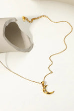 18K Gold Plated Inlaid Zircon Moon Pendant Necklace Necklaces