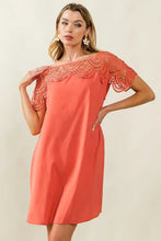 BiBi Crochet Lace Yoke Detailed Wrinkled Dress Casual Dresses