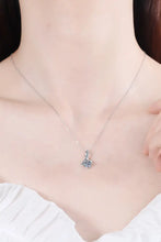 Unique and Chic Moissanite Pendant Necklace Necklaces