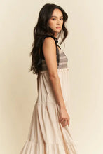 Davi & Dani Multi Contrast Smocked Bodice Straps Maxi Dress Casual Dresses