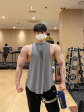 Men's Round Neck Breathable Tank