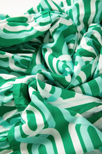 Abstract Patterned V Neck Puff Short Sleeve Mini Dress Casual Dresses