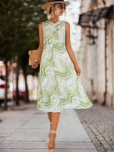 Printed Sleeveless Midi Dress Casual Dresses