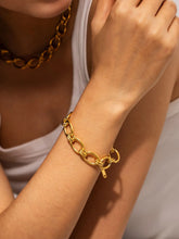 18K Gold-Plated Chunky Necklace and Bracelet Jewelry Set Gold One Size