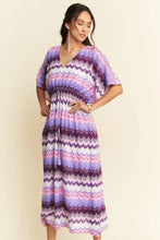 Davi & Dani Multi Color Wavy Tie Waist Flowy Sleeve Dress Woman Casual Dress