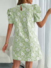 Round Neck Puff Short Sleeve Mini Dress