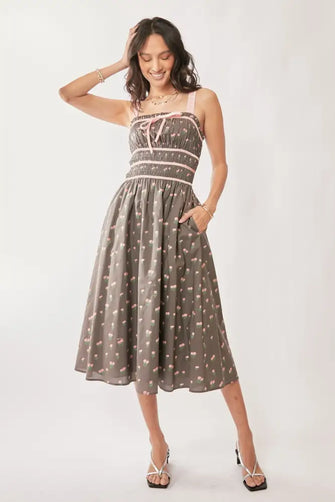 Davi & Dani Contrast Velvet Tape Smocking Bodice Midi Dress MOCHA BROWN Woman Casual Dress