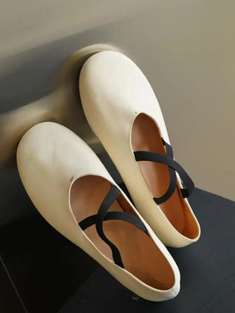 Crisscross Round Toe Flat Slip-Ons Cream Woman Loafers