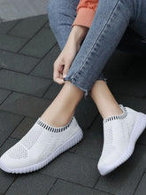 Breathable Mesh Round Toe Slip-Ons