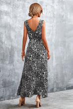 Bedrucktes Maxikleid mit V-Ausschnitt und Taillengürtel Damen Maxikleid