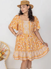 Plus Size Printed Square Neck Short Sleeve Dress Casual Dresses