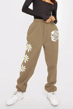 Simply Love Simply Love Full Size Drawstring Flower & Skull Graphic Long Sweatpants Woman Sweatpants
