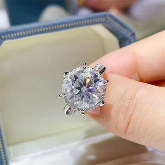5 Carat Round Cut Moissanite Engagement Ring White