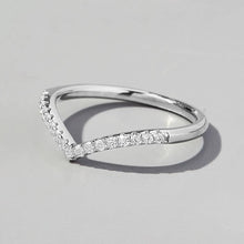 V Shape Inlaid Zircon 925 Sterling Silver Ring Silver