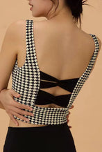Crisscross Back Houndstooth Active Bra Plaid