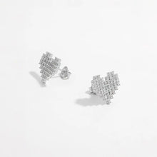 925 Sterling Silver Inlaid Zircon Heart Stud Earrings