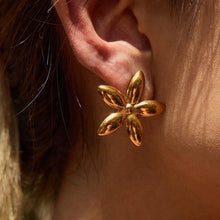 18K Gold-Plated Flower Stud Earrings Gold One Size