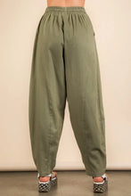 Olive green cotton wide-leg solid barrel comfy woven pants with elastic waistband and side pockets by VERY J