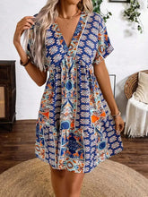 Printed V-Neck Short Sleeve Dress Casual Dresses