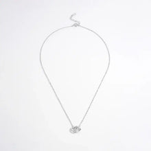 925 Sterling Silver Inlaid Zircon Heart Necklace Necklaces