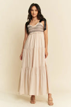 Davi & Dani Multi Contrast Smocked Bodice Straps Maxi Dress BEIGE Casual Dresses