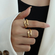 Titanium Steel Hug Bypass Ring Gold 7
