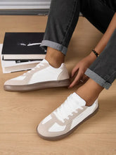 Contrast Lace-Up Casual Sneakers Woman Sneakers